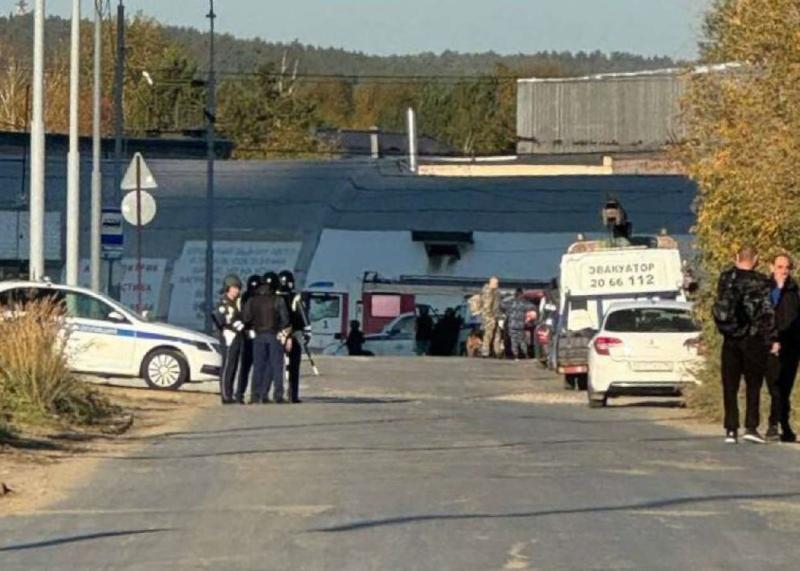 В Головному управлінні розвідки повідомили про вибух, пов'язаний з військовими злочинцями, який стався в Єкатеринбурзі.