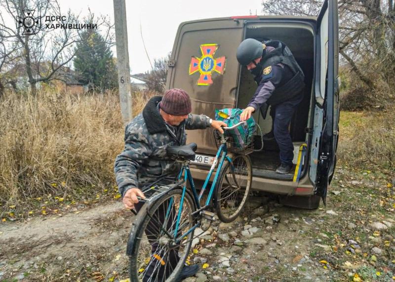 В Куп'янському районі триває процес евакуації населення.